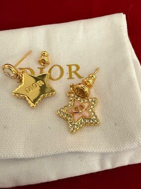 DIOR-Petit CD Lucky Baroque Earrings